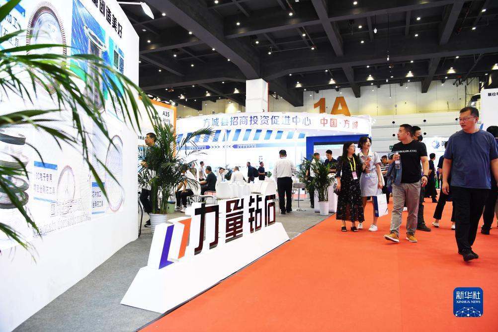 下载新明珠明珠家app